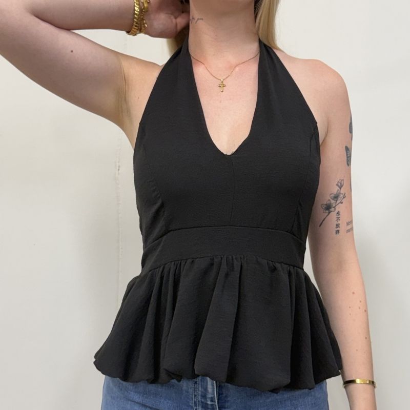 Top dos nu femme noir à nouer avec coupe péplum, vue de face